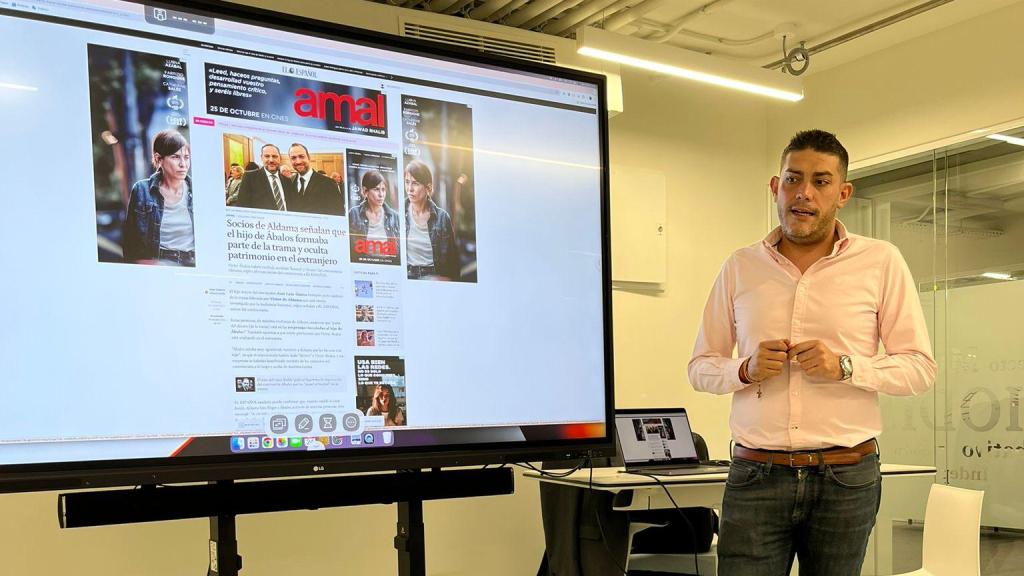 Jorge Calabrés, durante la clase que impartió a los alumnos del Máster de EL ESPAÑOL.