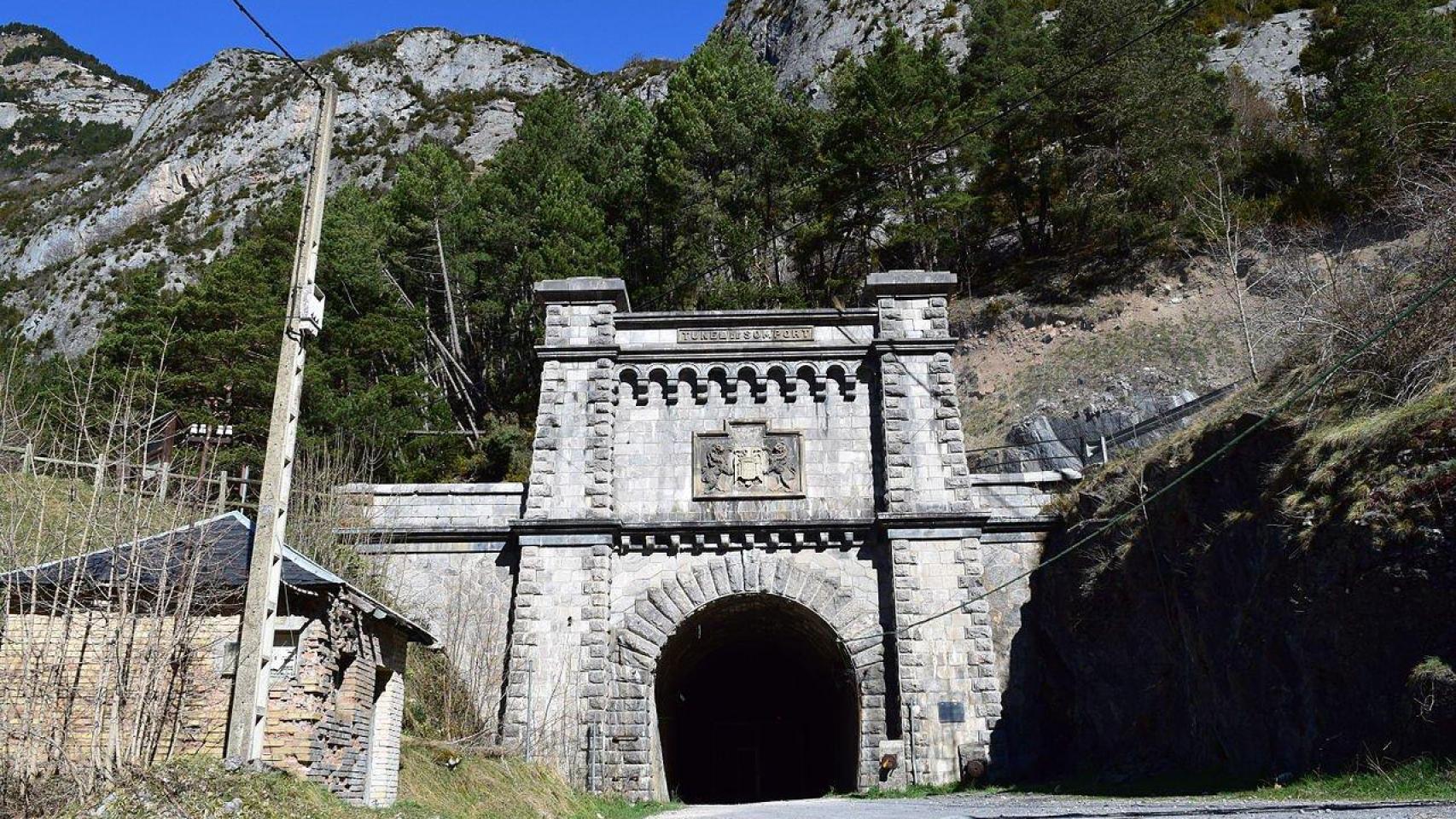 La línea ferroviaria entre Canfranc y Olorón sigue cerrada tras el accidente en suelo francés en 1970