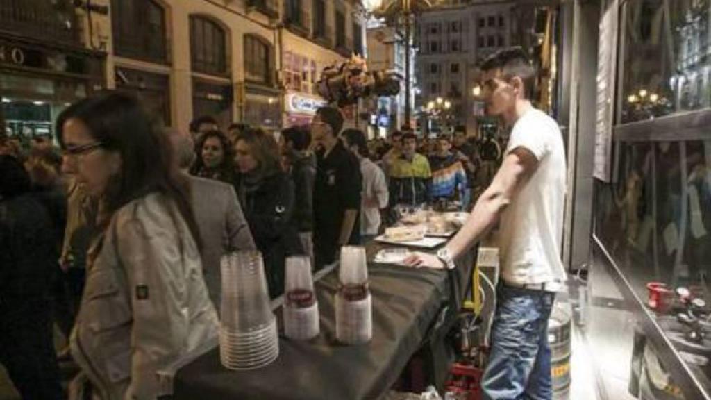 Una barra de un local, durante las Fiestas del Pilar 2023.