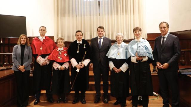 Vídeo 'doctor honoris causa' de Araceli Mangas y Eulalia Pérez por la Universidad de Salamanca