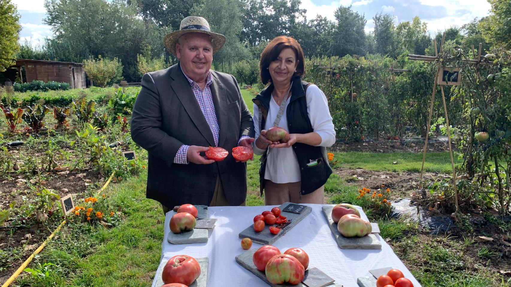 José Cabrera y Amparo Fernández, propietarios de Huerta Carabaña.