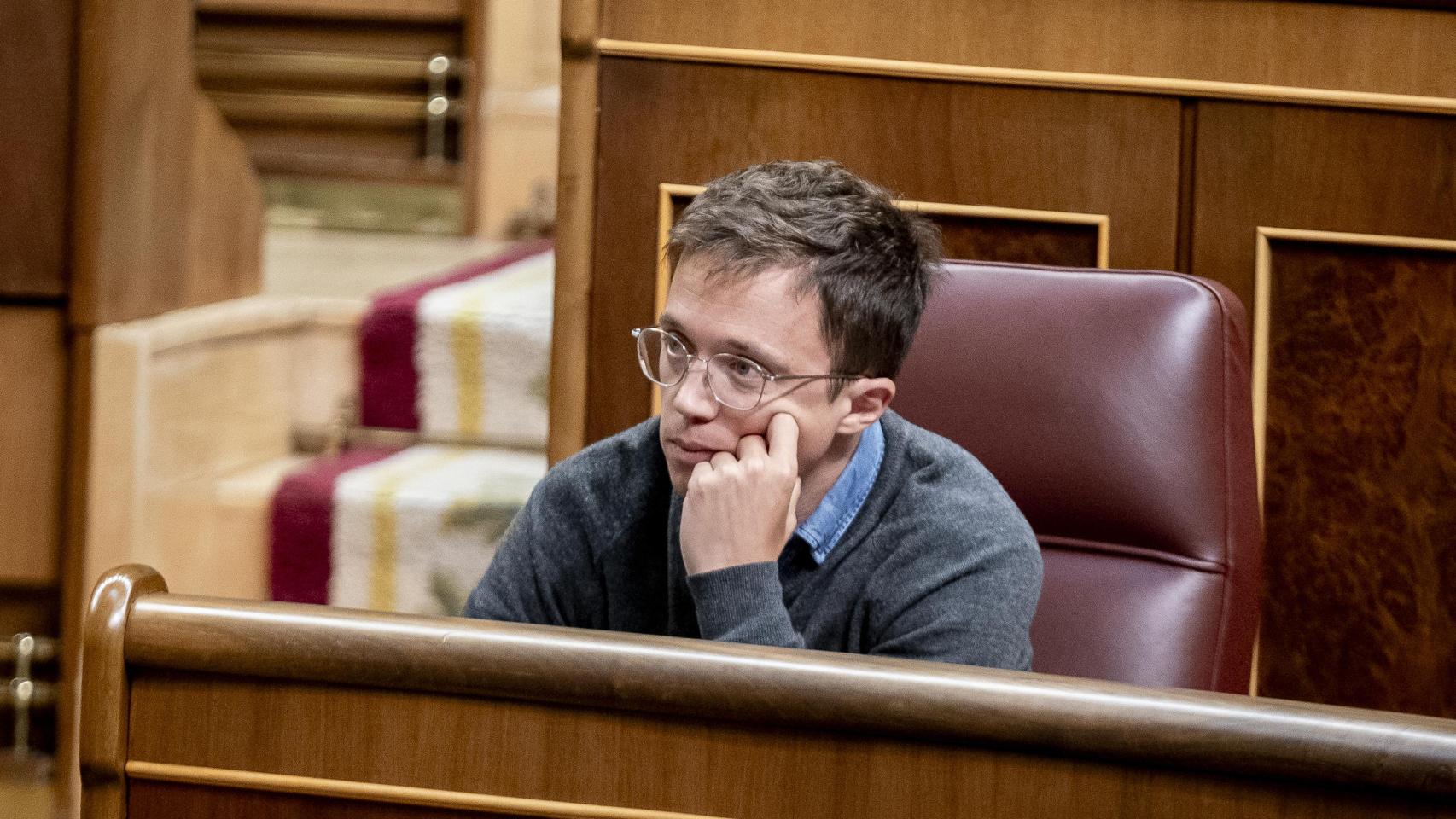 El diputado de Sumar Iñigo Errejón durante una sesión plenaria en el Congreso de los Diputados, a 26 de septiembre de 2024.