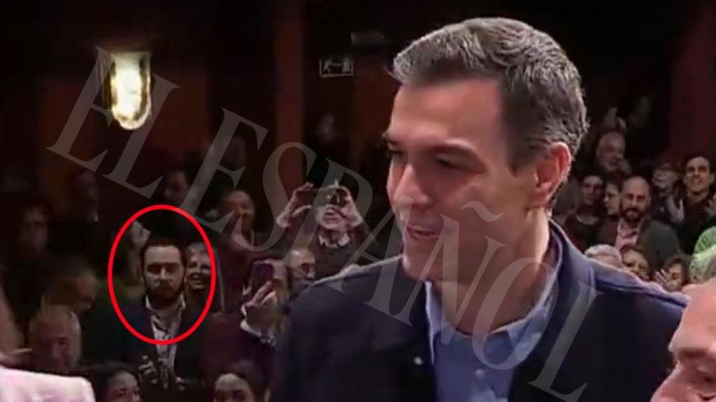 El comisionista Víctor de Aldama, un mitin de Pedro Sánchez, en la precampaña de las elecciones municipales de mayo de 2019.