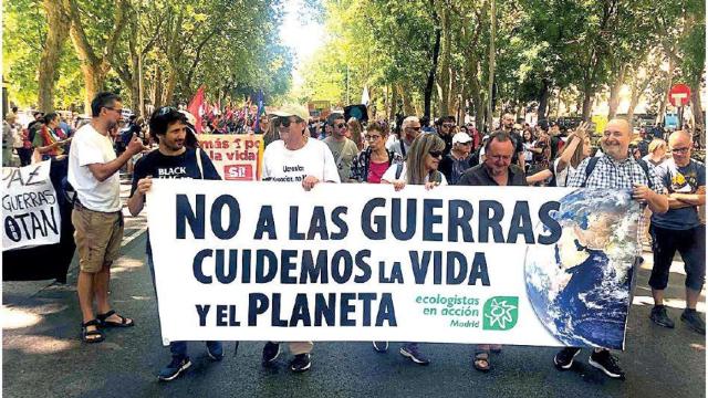 Imagen recogida en el informe sobre una manifestación de Ecologistas en Acción contra la OTAN y las guerras tras la invasión de Rusia a Ucrania.