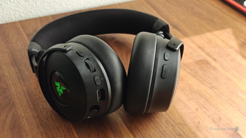 Botonera de los Razer Kraken v4 Pro