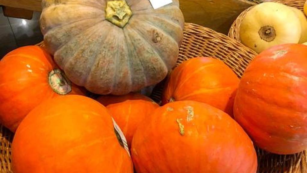 Calabazas en un supermercado.