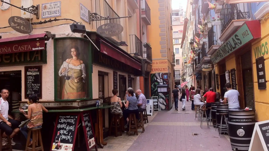 Zona gastronómica de tapeo.