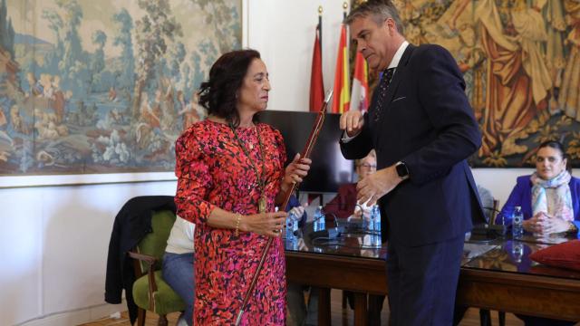 Pleno extraordinario en el Ayuntamiento de Toro (Zamora) con motivo de la moción de censura presentada por el PSOE y la Agrupación Nos Movemos Por Toro, con el apoyo de Futuro.