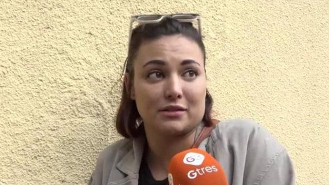 Elisa Mouliaá ante las cámaras de la agencia Gtres.