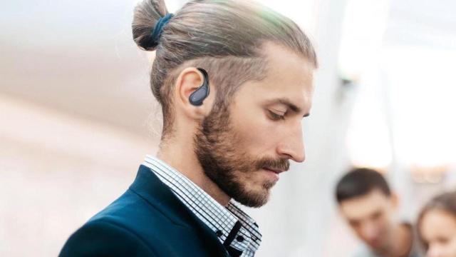 Amazon rebaja a 25€ (antes 80€) los auriculares inalámbricos over-ear con la mejor calidad de sonido y 60 horas de autonomía