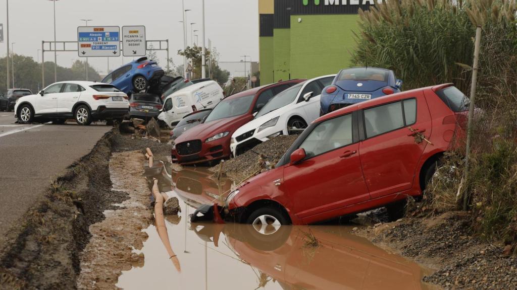 Vehículos afectados por la DANA.