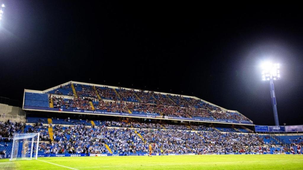 Una vista del estadio José Rico Pérez.