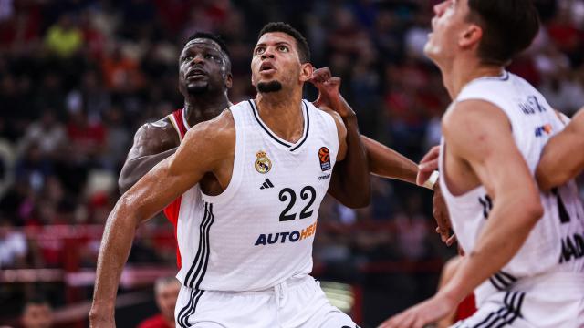 Tavares, en el partido del Real Madrid contra Olympiacos