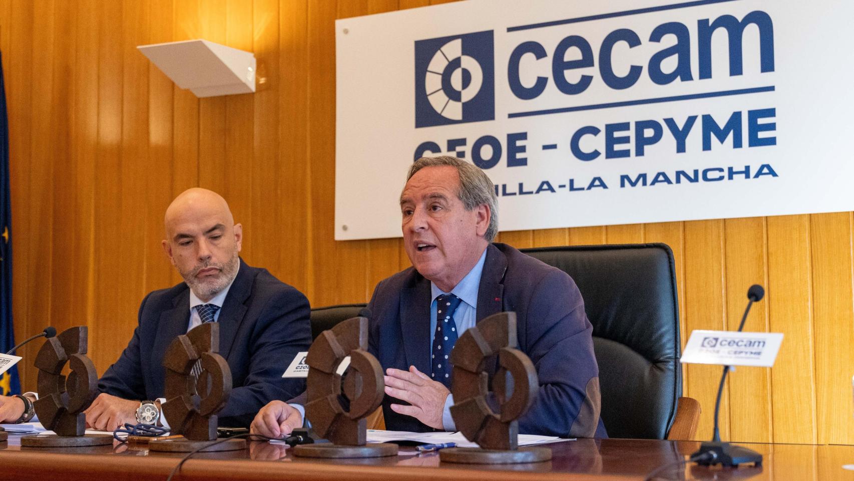 Ángel Nicolás durante la presentación de los Premios Empresariales 2024 de Cecam.