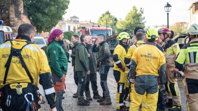 Efectivos en la Riada en Letur (Albacete).  Foto: Víctor Fernández /Europa Press