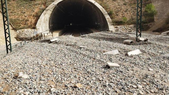 Estado en el que ha quedado la infraestructura ferroviaria valenciana tras el paso de DANA.