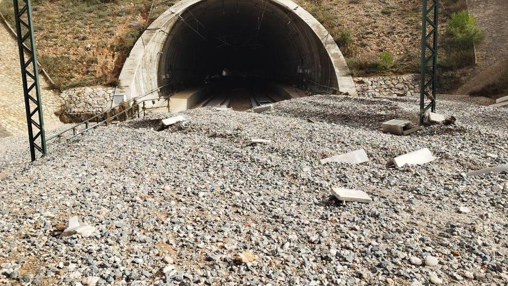 Estado en el que ha quedado la infraestructura ferroviaria valenciana tras el paso de DANA.