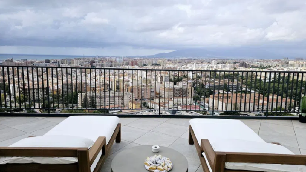 Vistas desde la terraza del ático en venta.