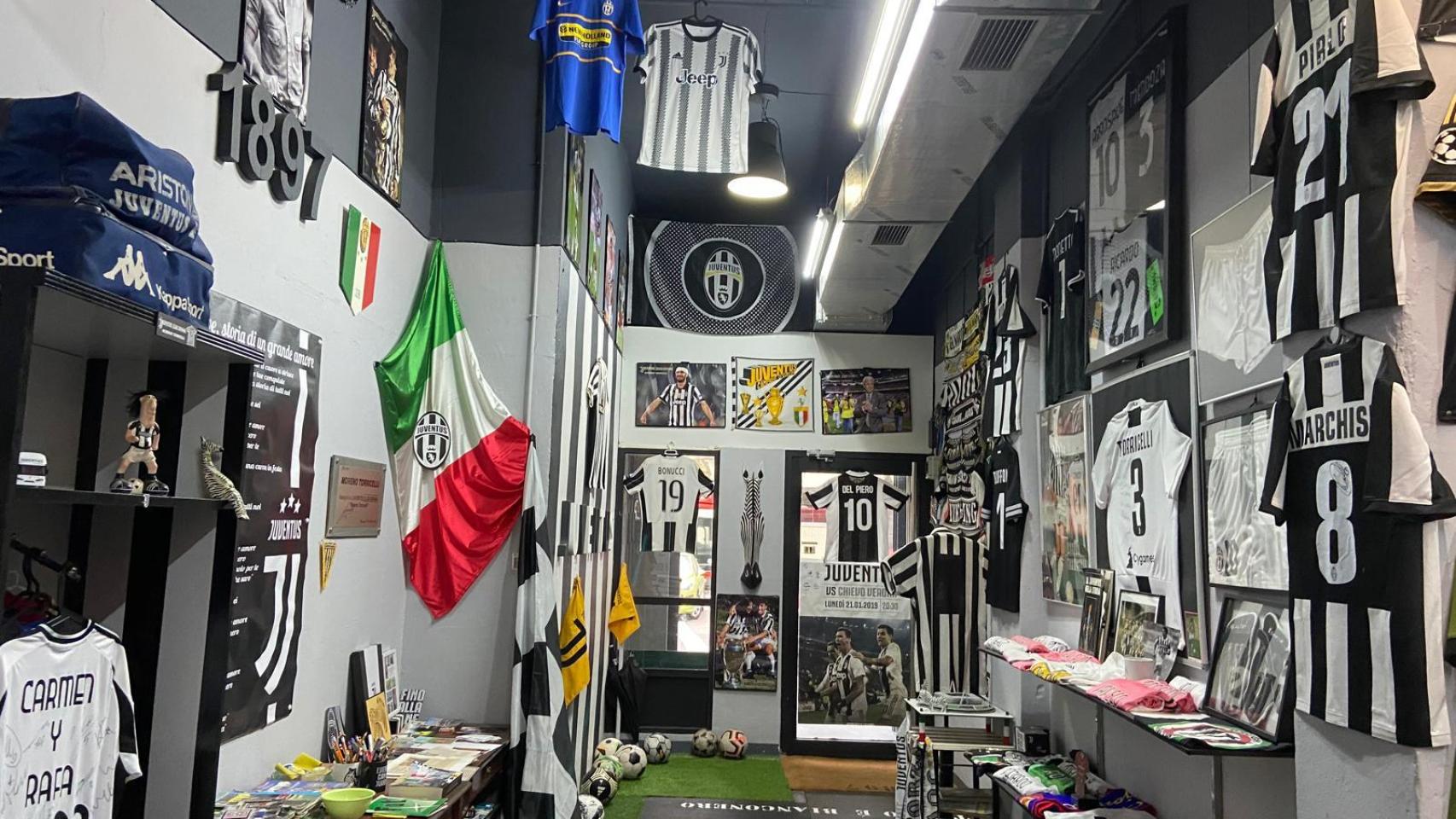 Así luce el Club de Fans de la Juventus de Zaragoza, único en España