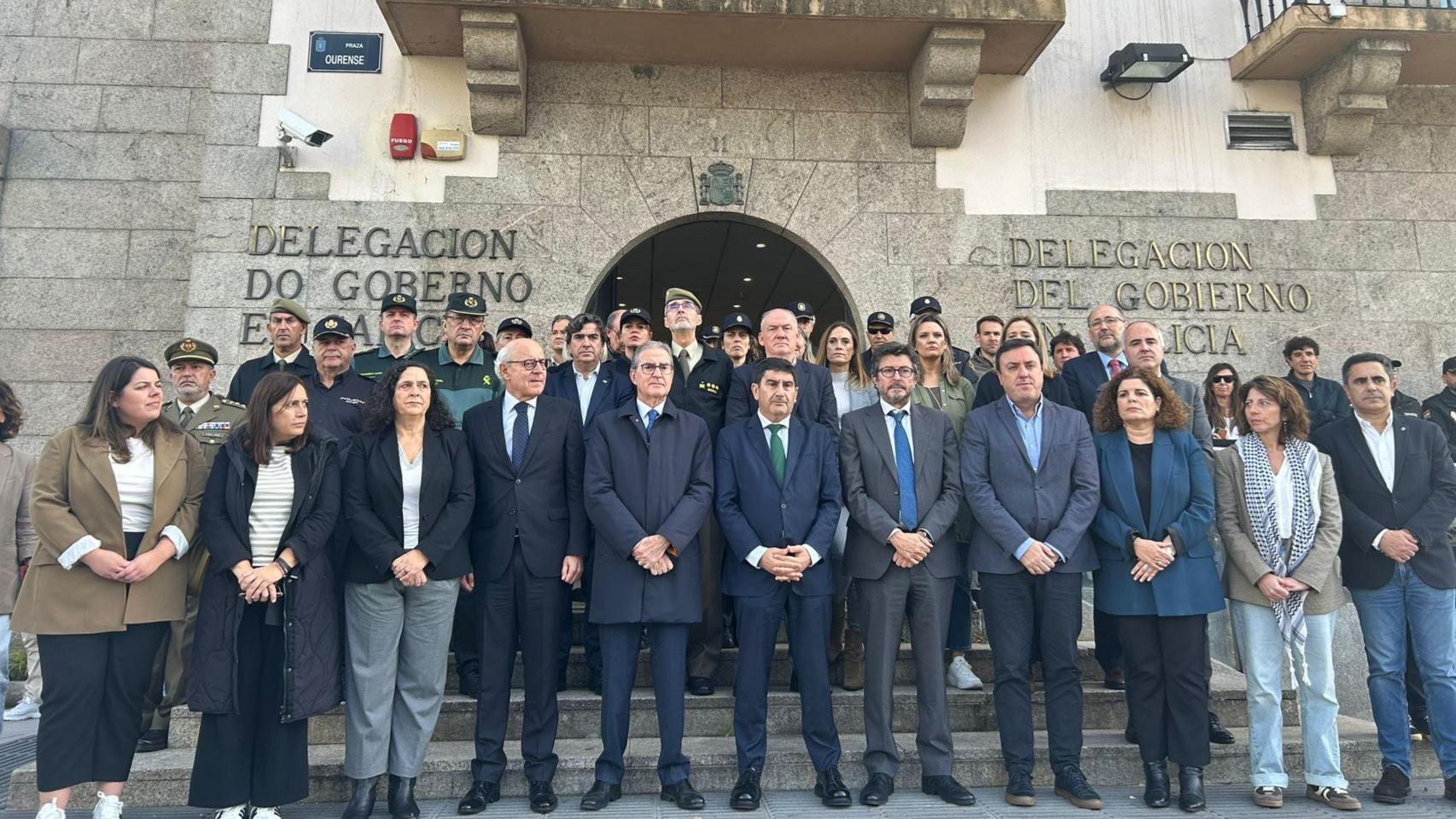 Minuto de silencio institucional en A Coruña por las víctimas de la DANA de Valencia