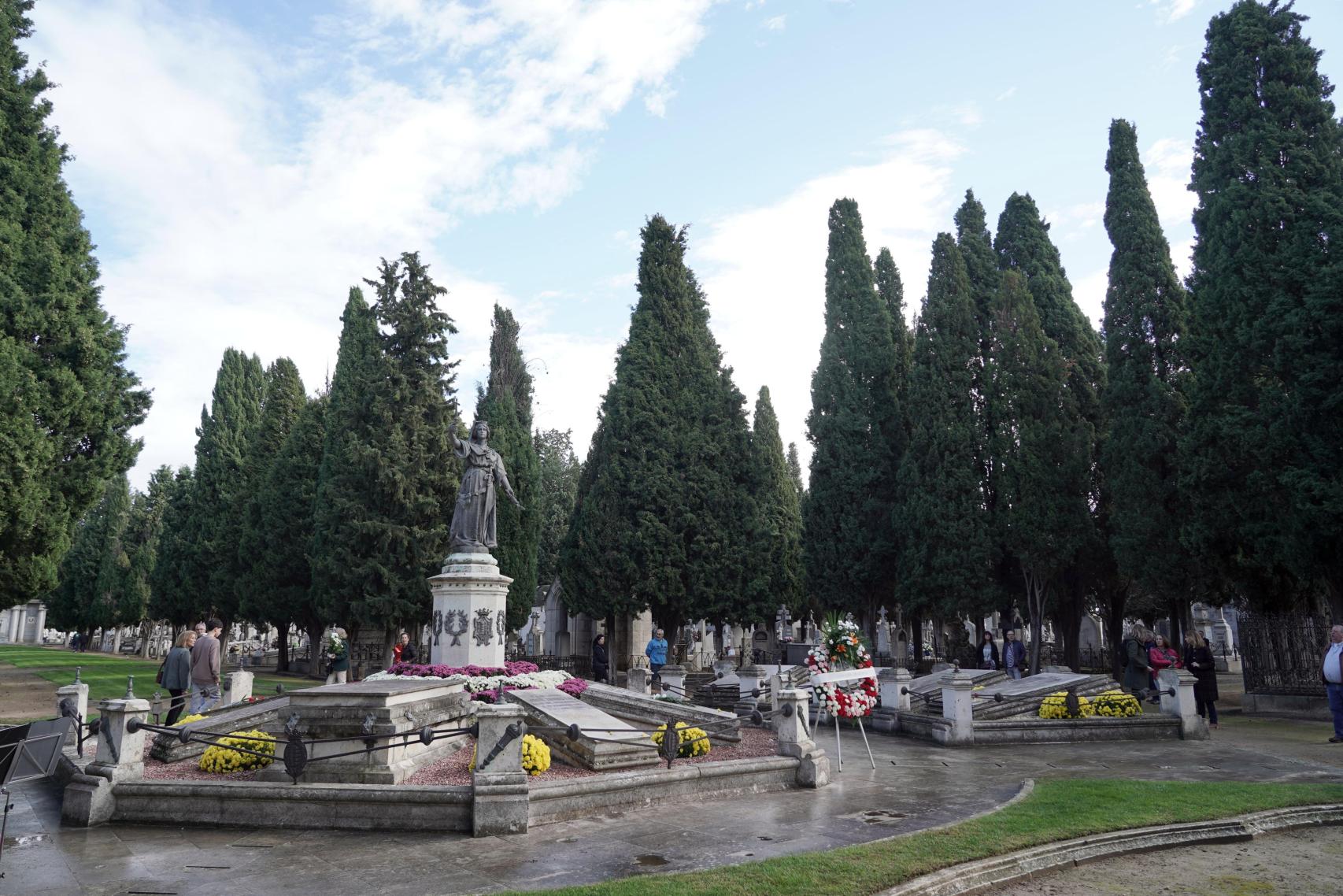 Imagen del Panteón de Hijos Vallisoletanos Ilustres del cementerio del Carmen