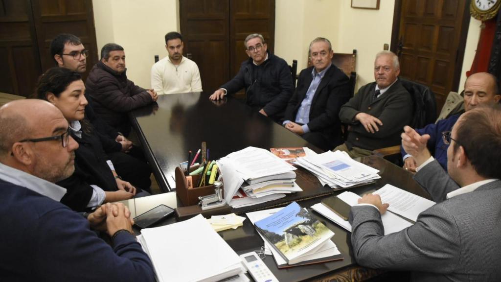 Reunión entre el Ayuntamiento de Ciudad Rodrigo y las ONGs que actúan en el municipio