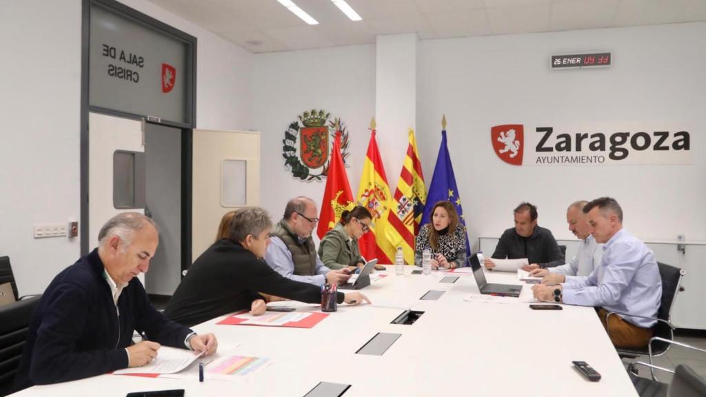 La reunión convocada este sábado por la alcaldesa de Zaragoza, Natalia Chueca.