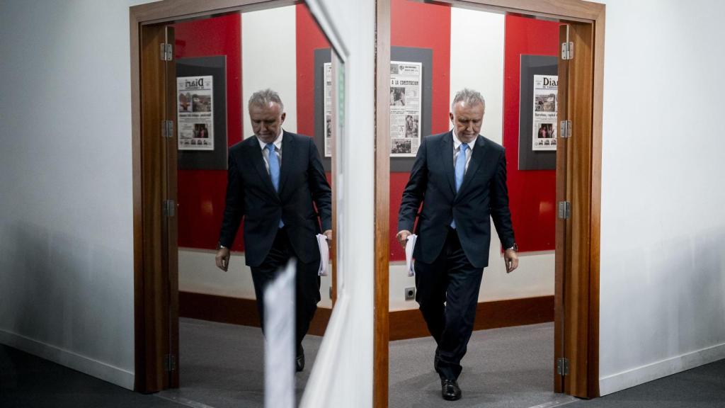 Ángel Víctor Torres, expresidente de Canarias y ahora ministro de Política Territorial, antes de una rueda de prensa en Moncloa.