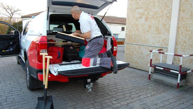 Un voluntario de Cruz Roja Castilla y León enviado a Valencia