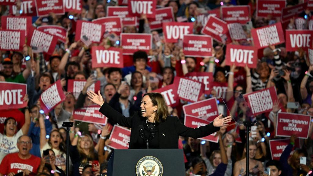 La candidata demócrata, Kamala Harris, en un mitin de campaña en Madison, Wisconsin.