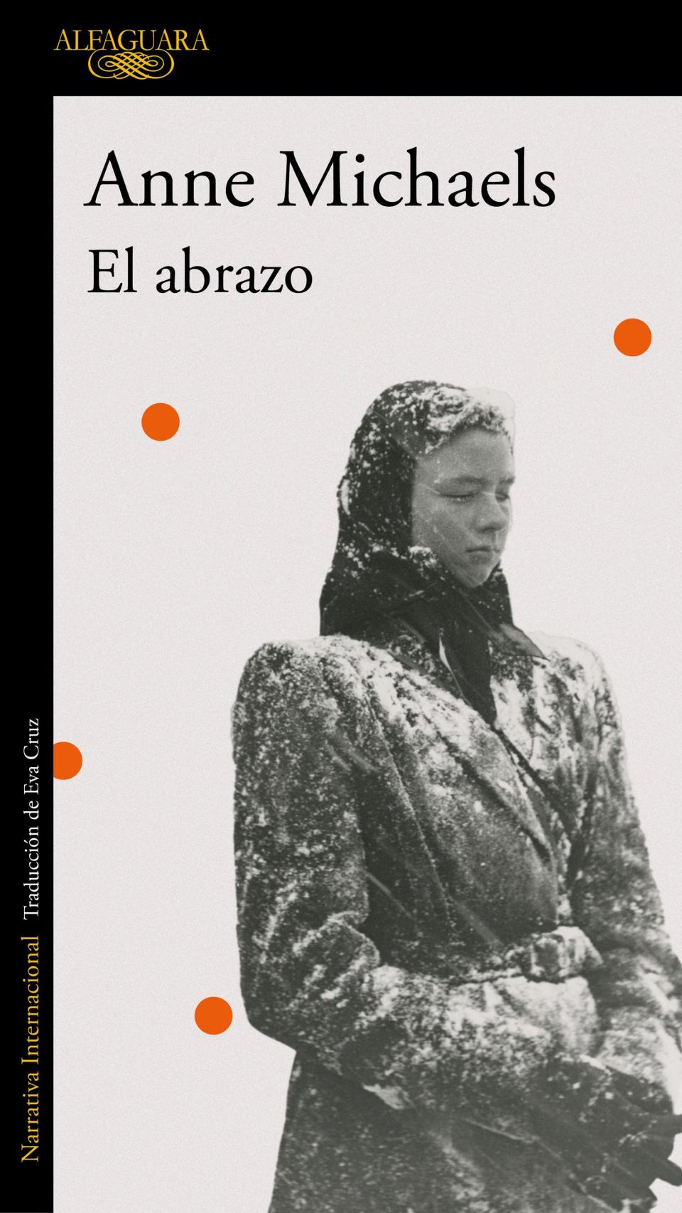 Portada de 'El abrazo' de Anne Michaels