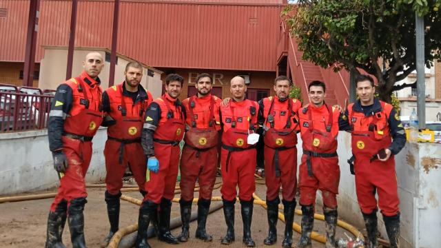 Los bomberos del Ayuntamiento de Salamanca en Valencia