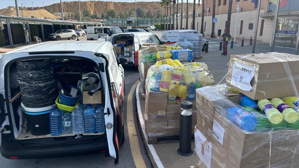 Cuarto convoy de ayuda solidaria con los afectados por la DANA de Valencia desde La Nucía.