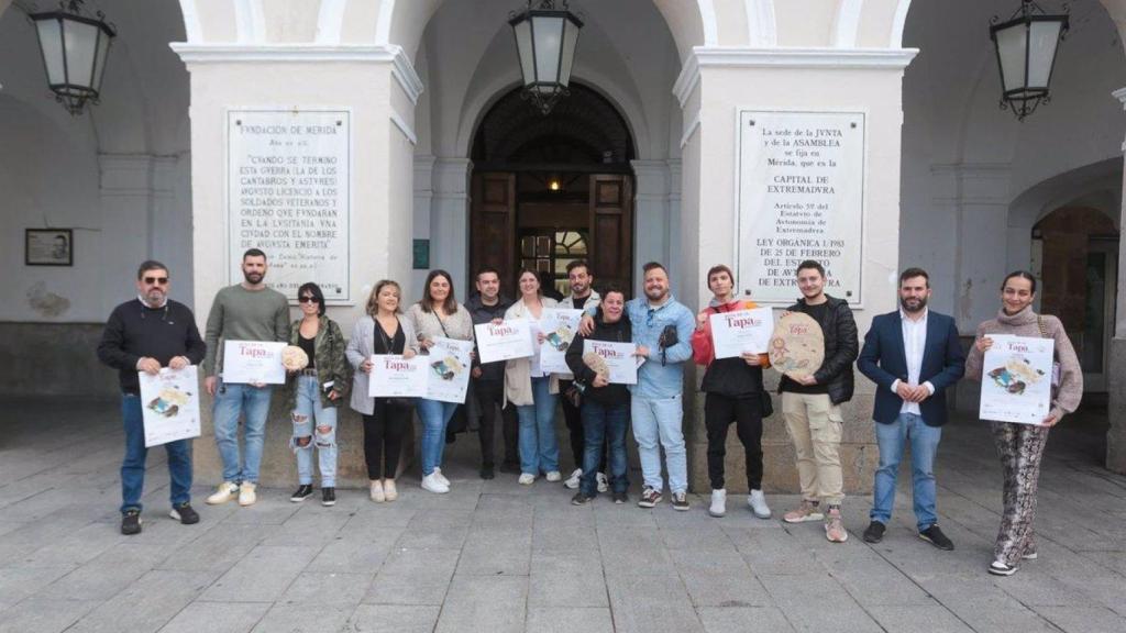 Los participantes de la Ruta de la Tapa Gourmet de Mérida.