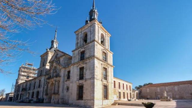 Vista de la iglesia de Nuevo Baztán.