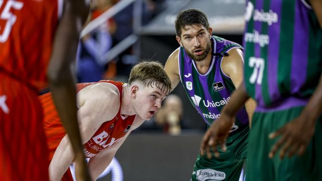 Killian Tillie durante el Baxi Manresa vs. Unicaja