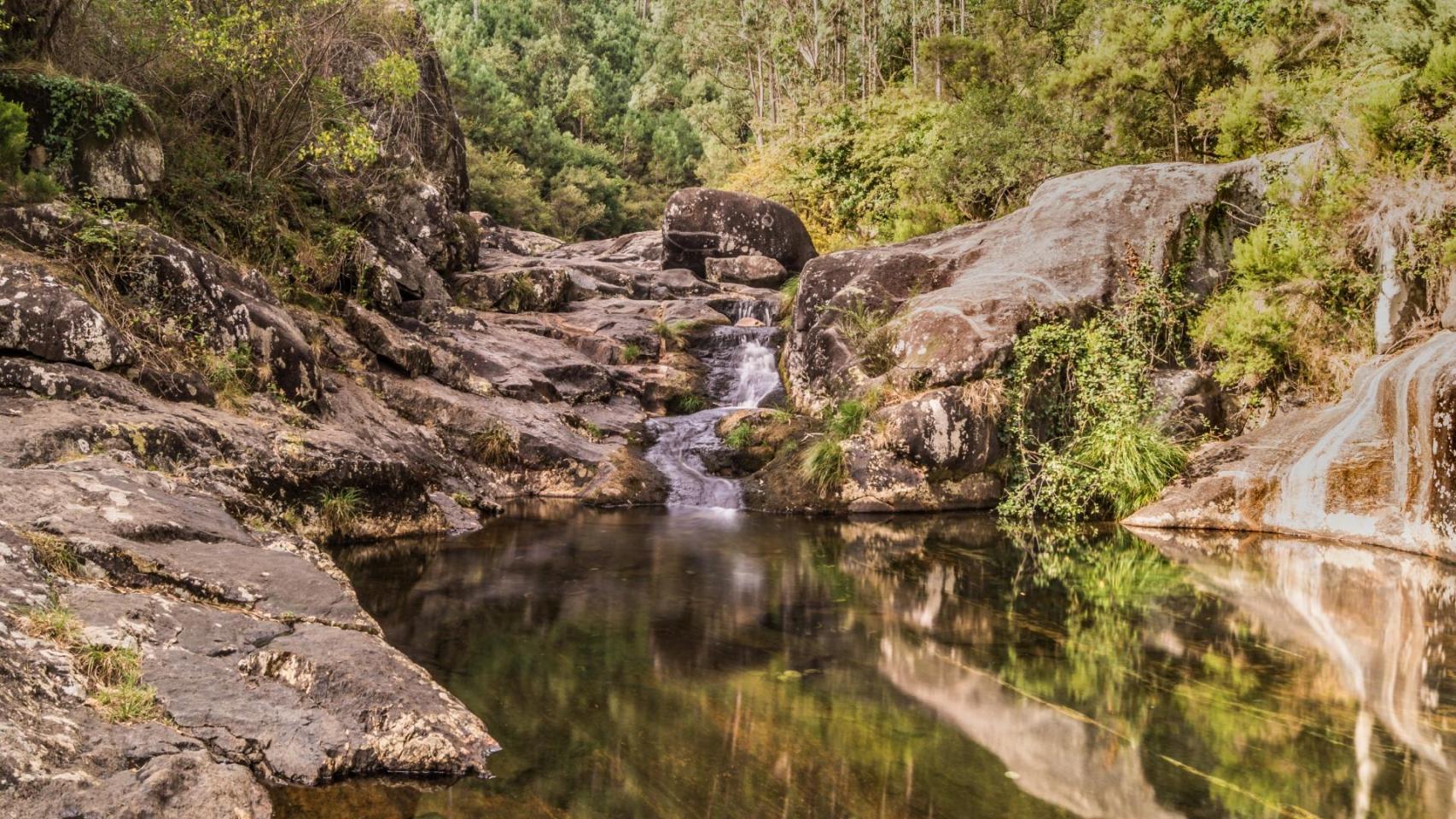 Piscina natural del río Pedras, Pobra do Caramiñal