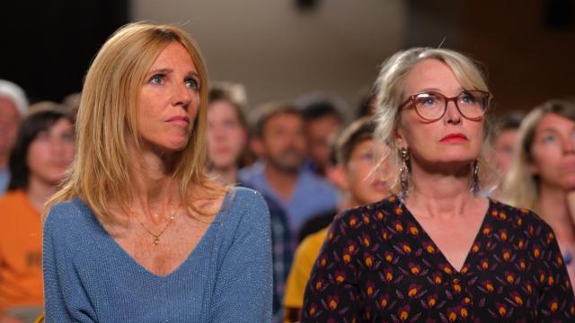 'Meet the barbarians', dirigida por Julie Delpy, será la película con la que se inaugurará el festival.  Foto: Julie Delpy y  Sandrine Kiberlain en un fotograma del filme