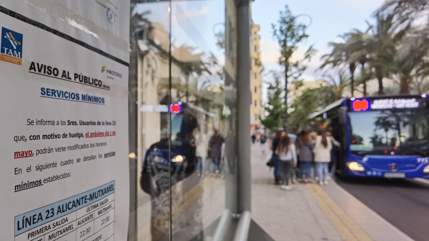 Una convocatoria de paro anterior en los servicios de autobuses en Alicante.