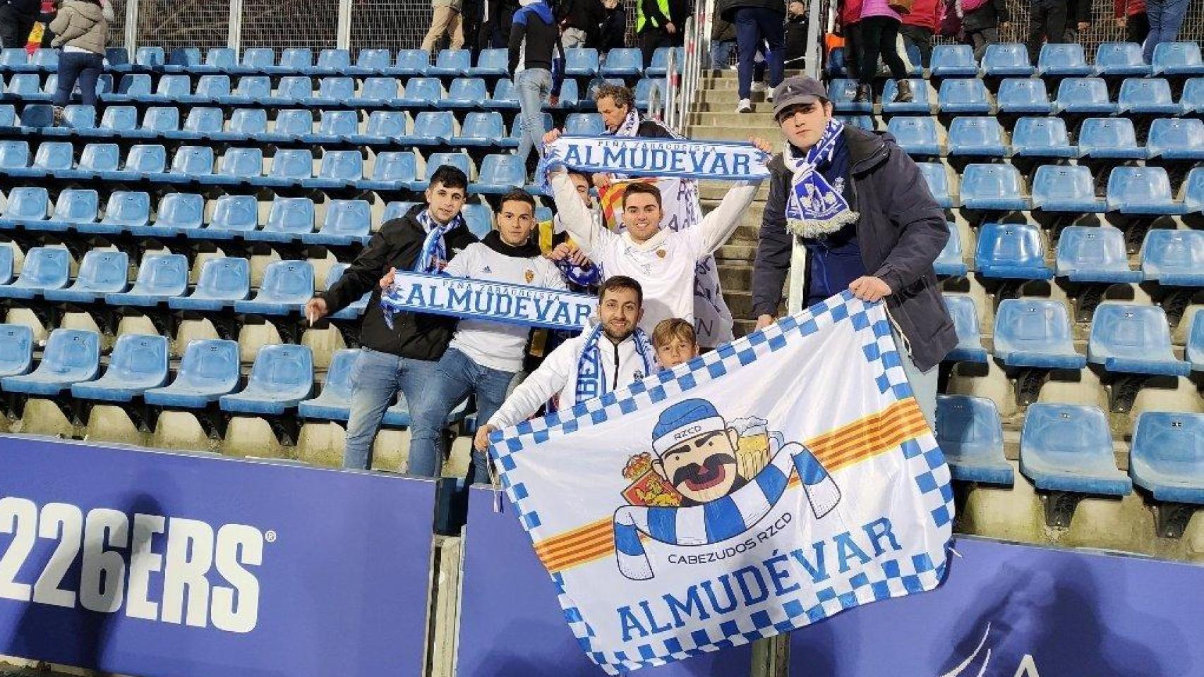 Juan en un desplazamiento del Real Zaragoza.