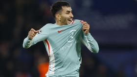 Correa celebra el gol de la victoria ante el PSG en el Parque de los Príncipes.