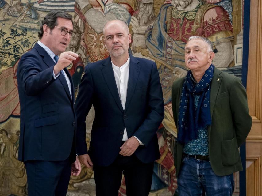 Antonio Garamendi, Unai Sordo y Pepe Álvarez.