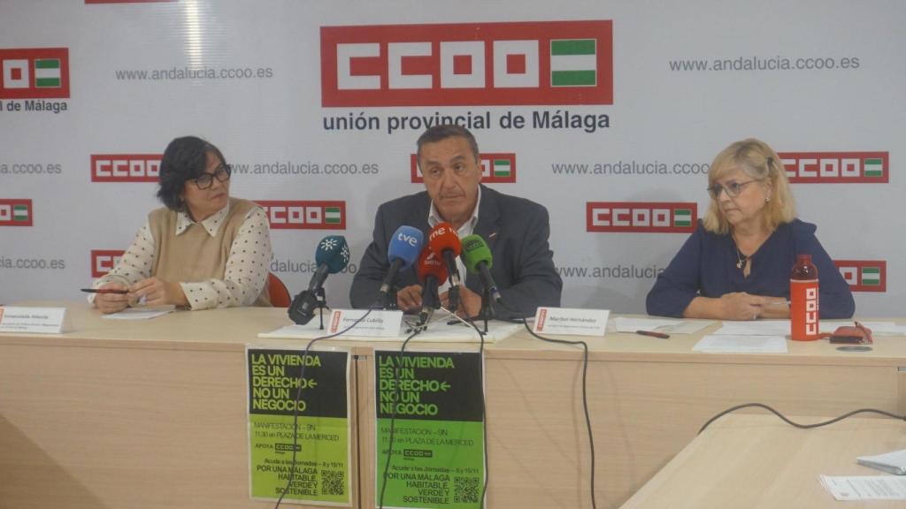 Fernando Cubillo, Maribel Hernández e Inmaculada Sánchez Allende de CCOO en Málaga.