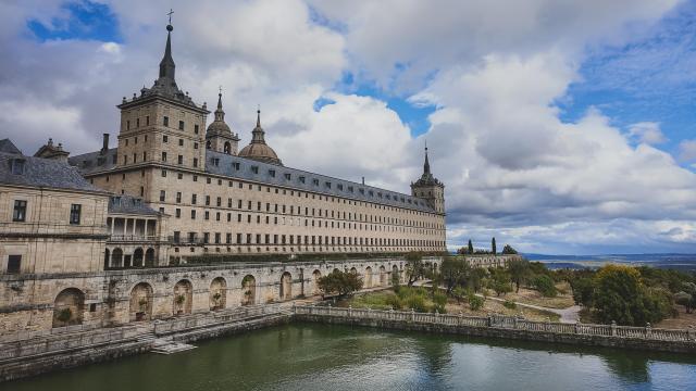 San Lorenzo de El Escorial: riqueza natural e histórica en torno a la octava maravilla del mundo