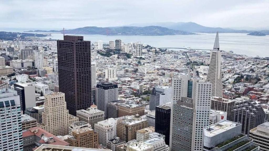 Vistas desde la planta 61 de la Torre Salesforce de San Francisco.