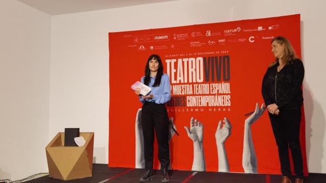 Laura Garmo, tras recibir el premio Ana Diosdado este jueves en Alicante.