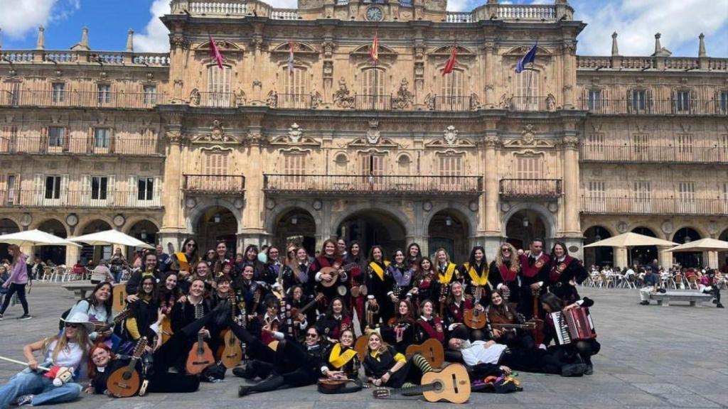 Tuna femenina de la Universidad de Salamanca