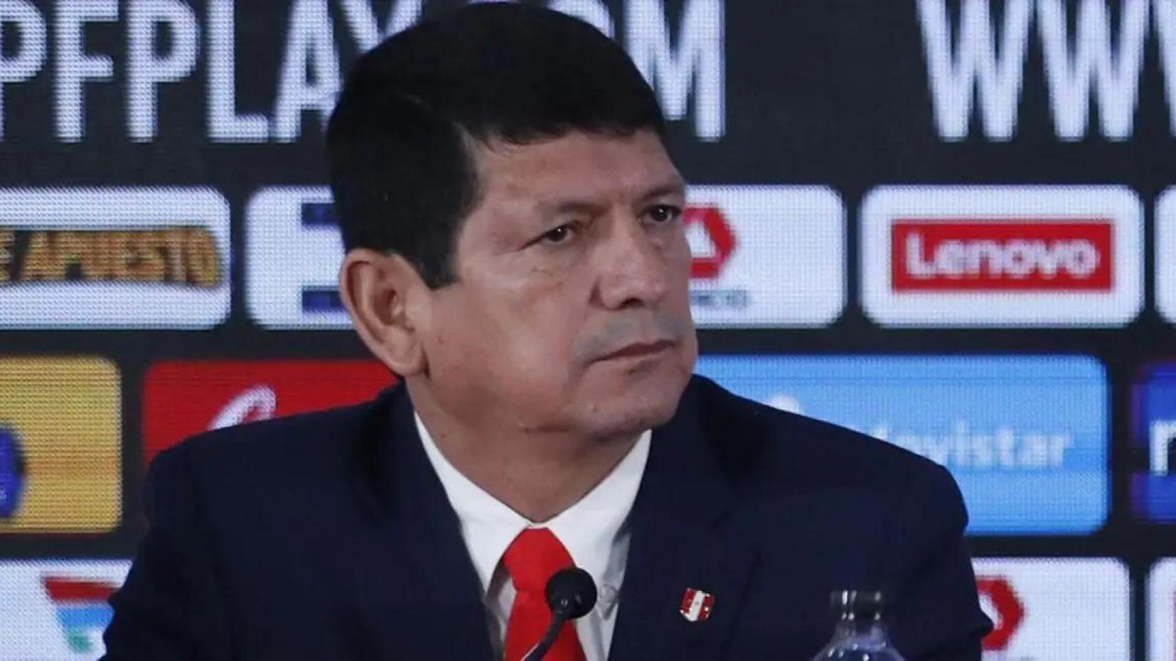 Agustín Lozano, presidente de la Federación Peruana de Fútbol