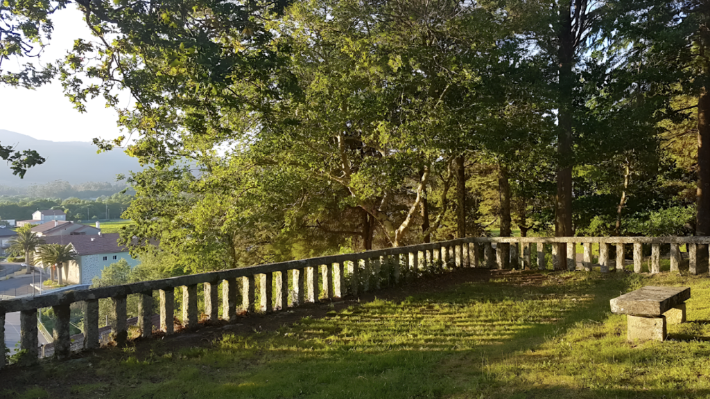 Mirador en el Parque de Maráns