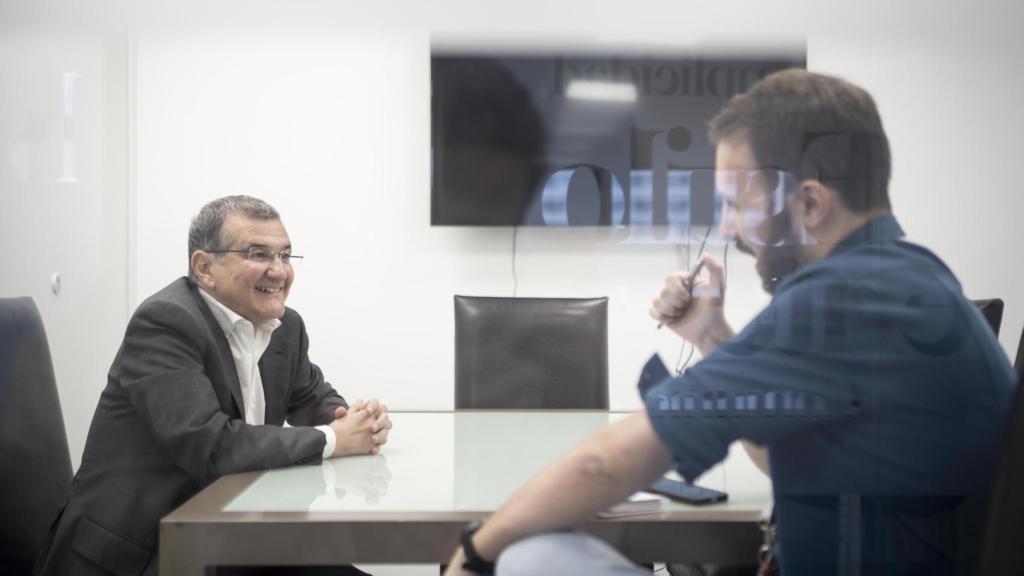 Francisco Hortigüela, nuevo presidente de Ametic, durante la entrevista con Alberto Iglesias Fraga.